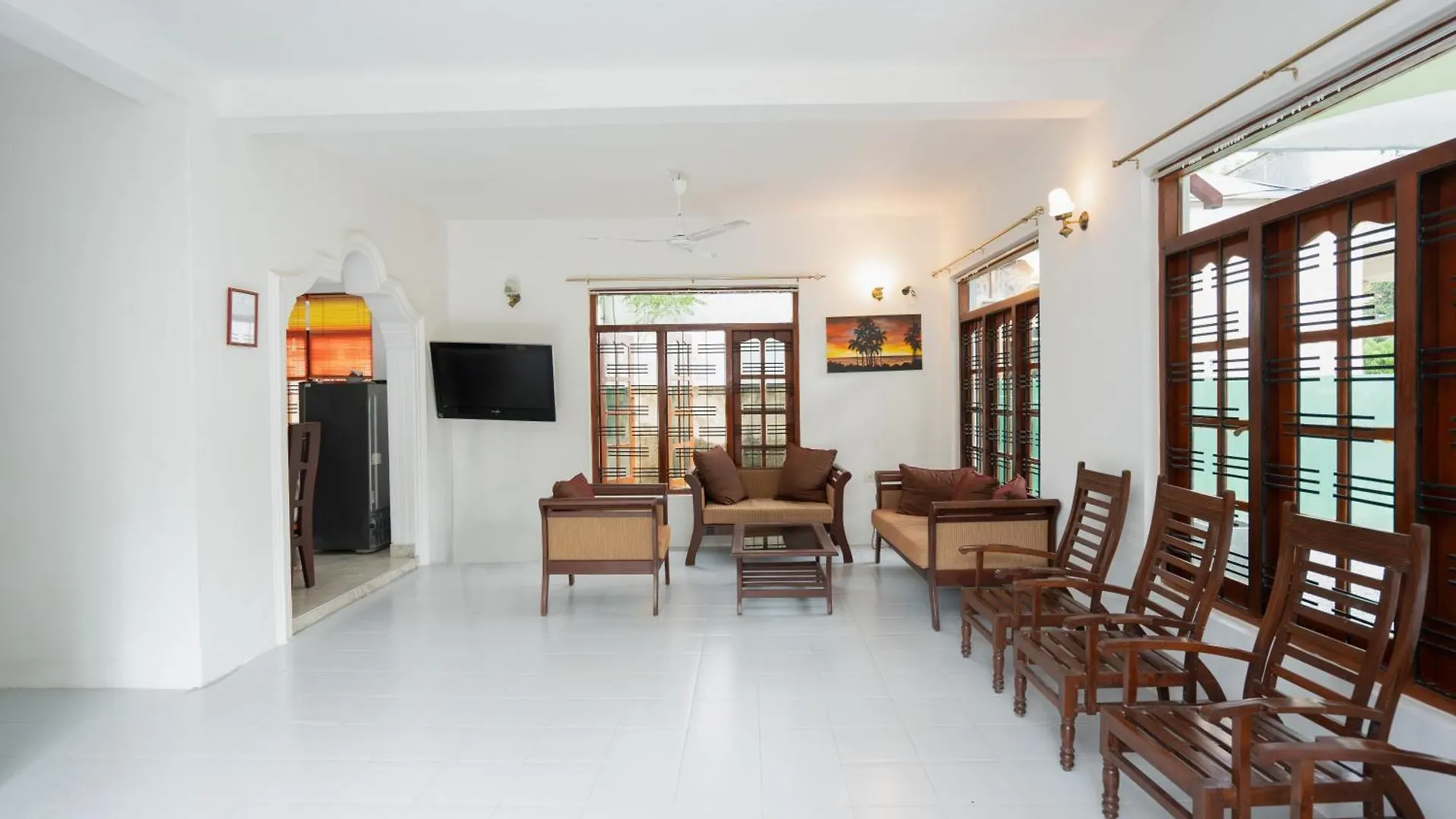 Little Villa Tourist Inn 니곰보 게스트하우스