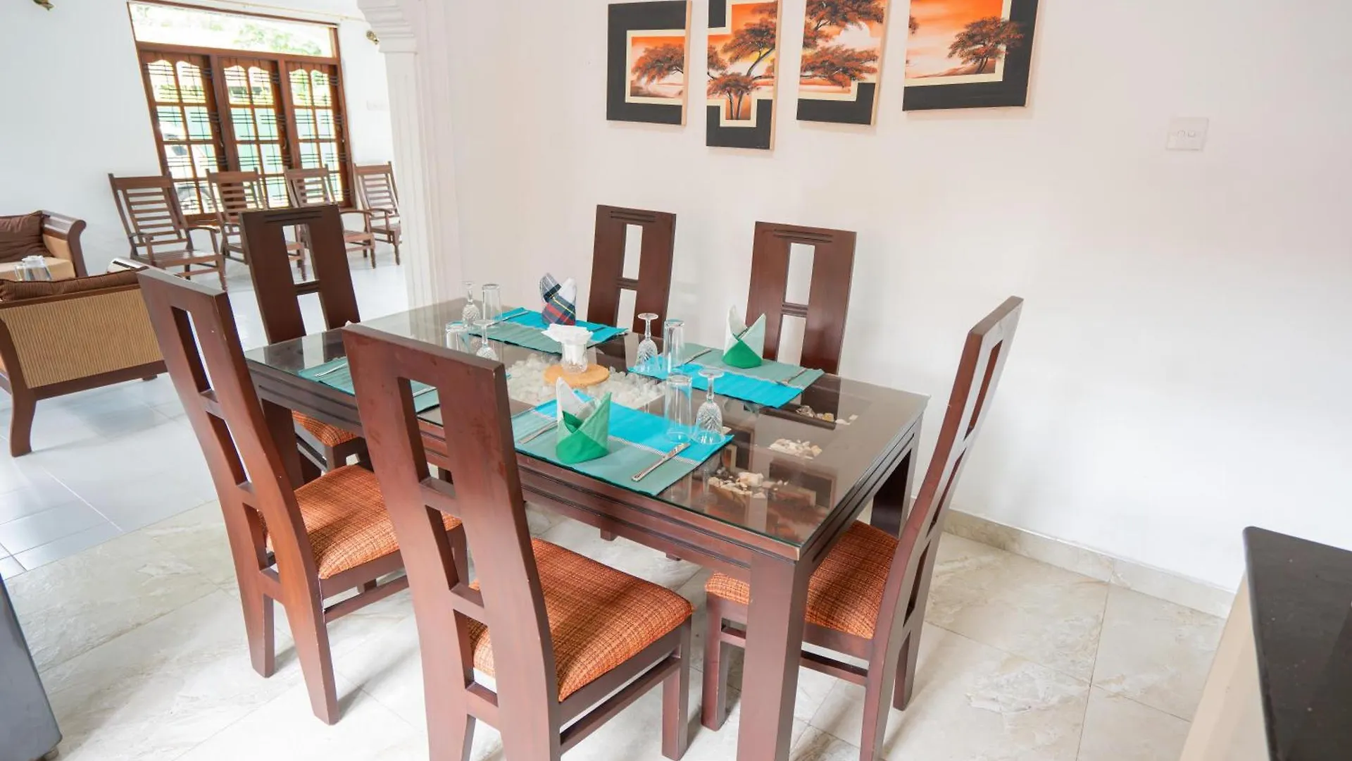 Little Villa Tourist Inn Negombo 0*,